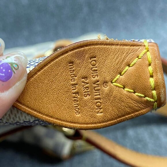 100% Authentic Louis Vuitton Totally White Damier Azur Canvas Tote Bag - Picture 13 of 16